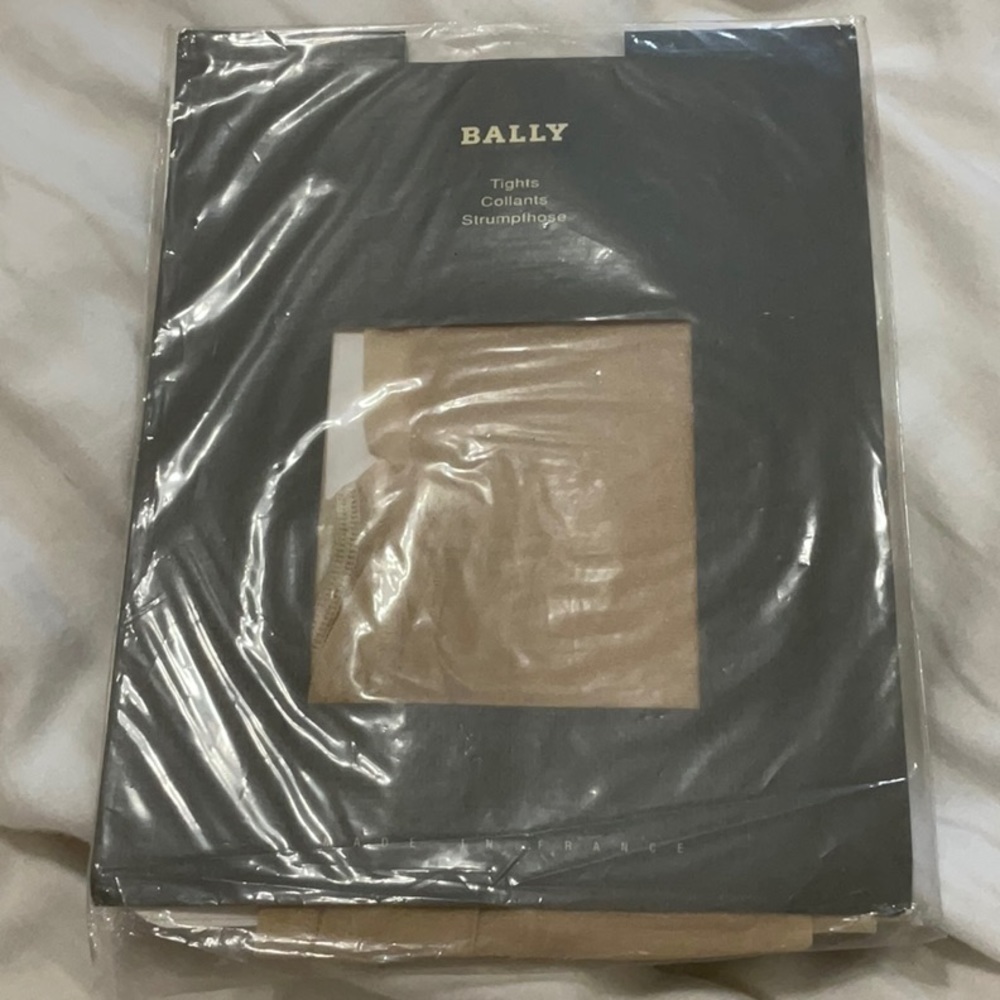 Bally tights size 2 nwt